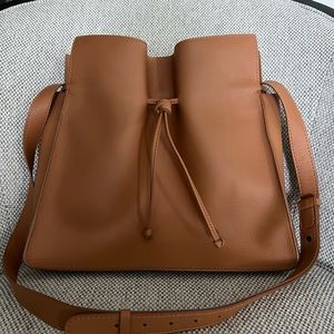 Von Holzhausen Medium Shopper in Tan.